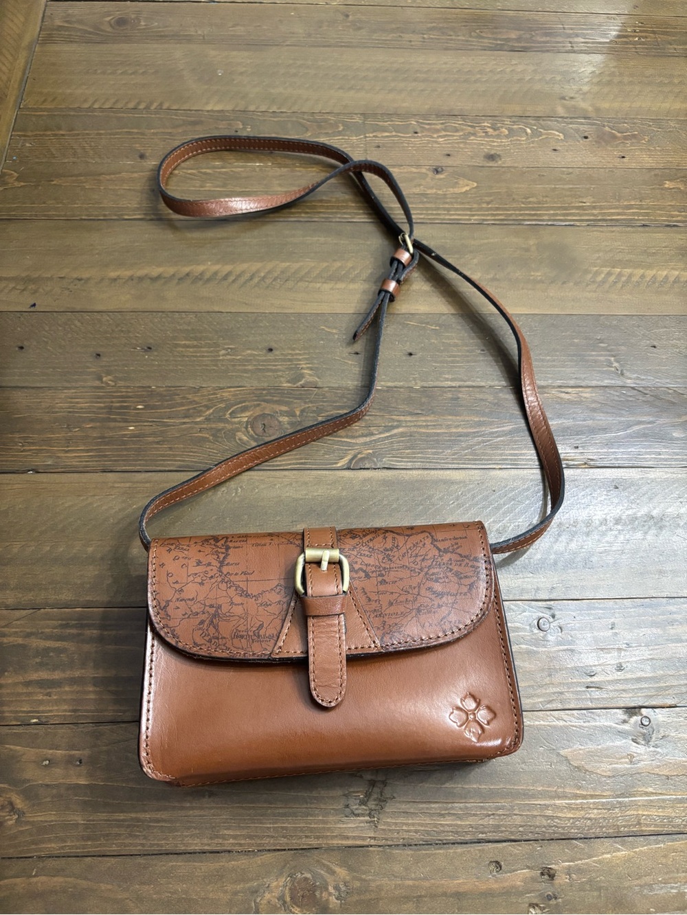 Patricia Nash Torri Crossbody in Signature Map Print
